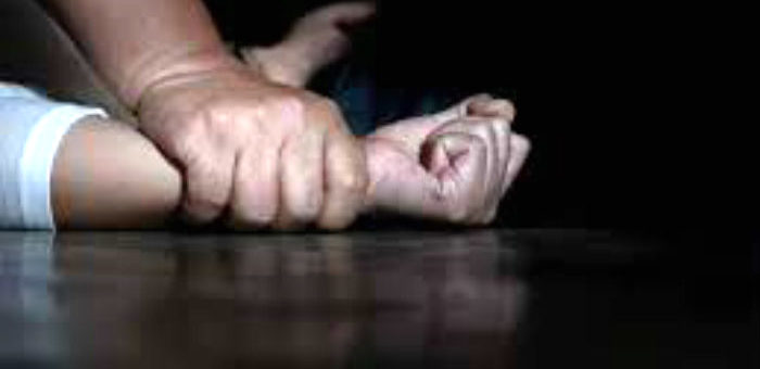 Keji! Nenek 100 tahun pun dirogolnya