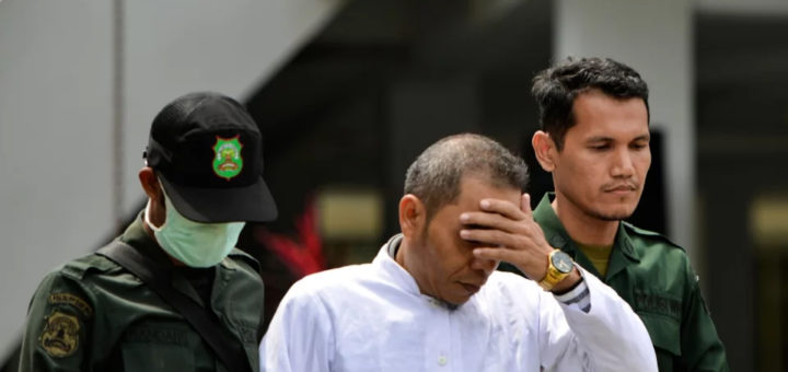 Disebat kerana berzina