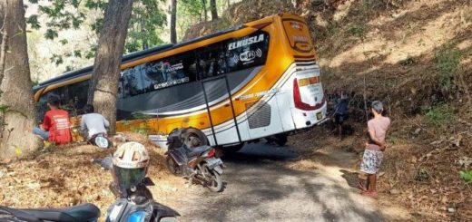 Kisah Benar Bas yang Menembusi Dimensi Lain